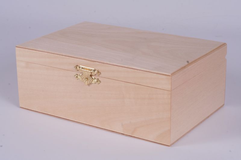 STAUNTON No 7 Wooden Chest - STAUNTON No 7 Wooden Chest