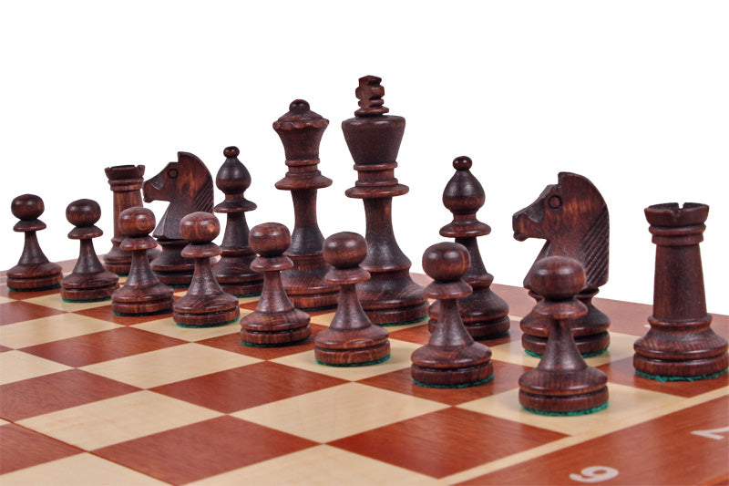 Tournament Chess No. 4 (42x42cm) ein wunderschönes Set von geschnitzten Holzschachfiguren - als Geschenk für Kinder und Erwachsene - Tournament Chess No. 4 (42x42cm) ein wunderschönes Set von geschnitzten Holzschachfiguren - als Geschenk für Kinder und Erwachsene