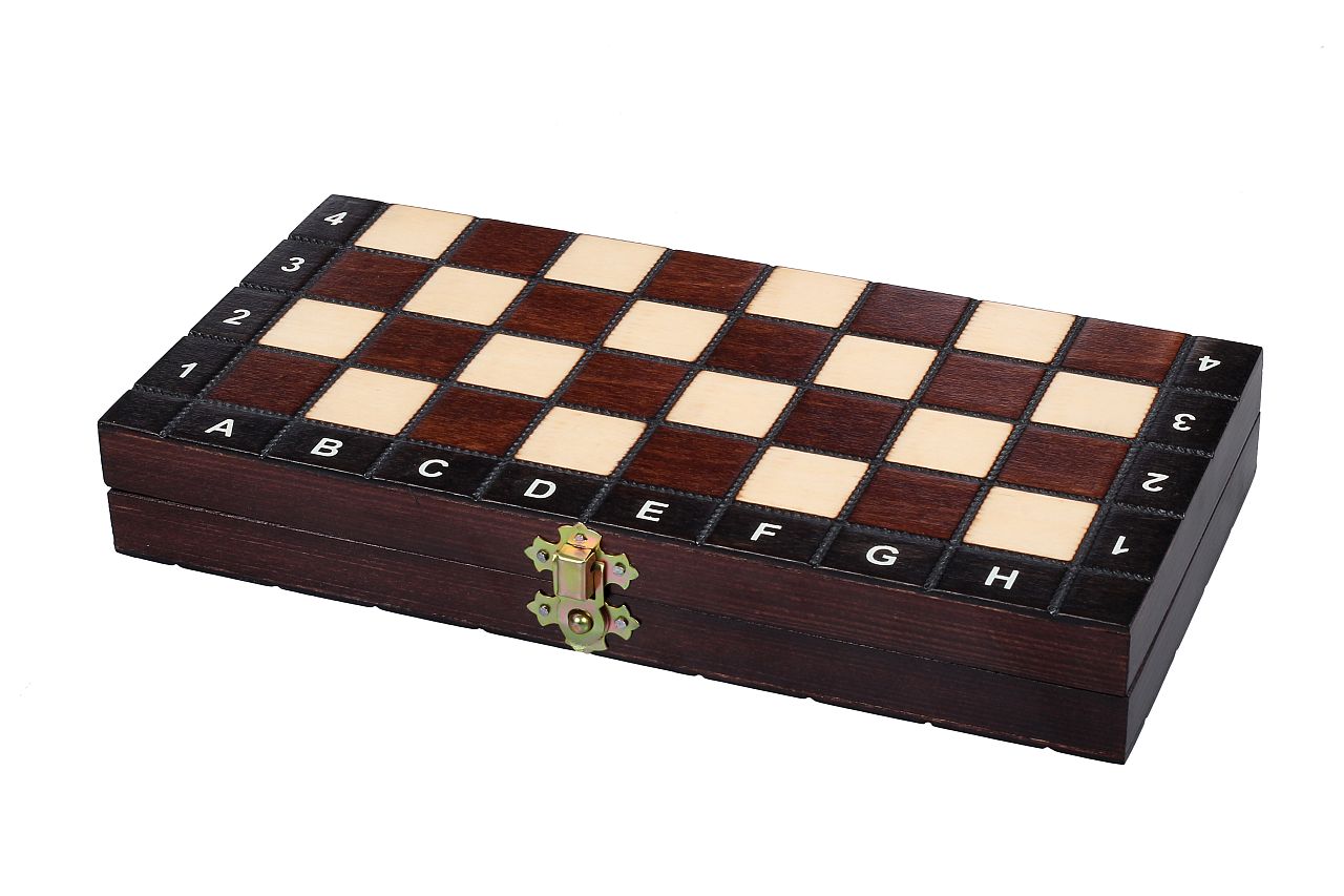 TABLE SCHOOL Chess (28x28cm) - nicht nur für Kinder - TABLE SCHOOL Chess (28x28cm) - nicht nur für Kinder