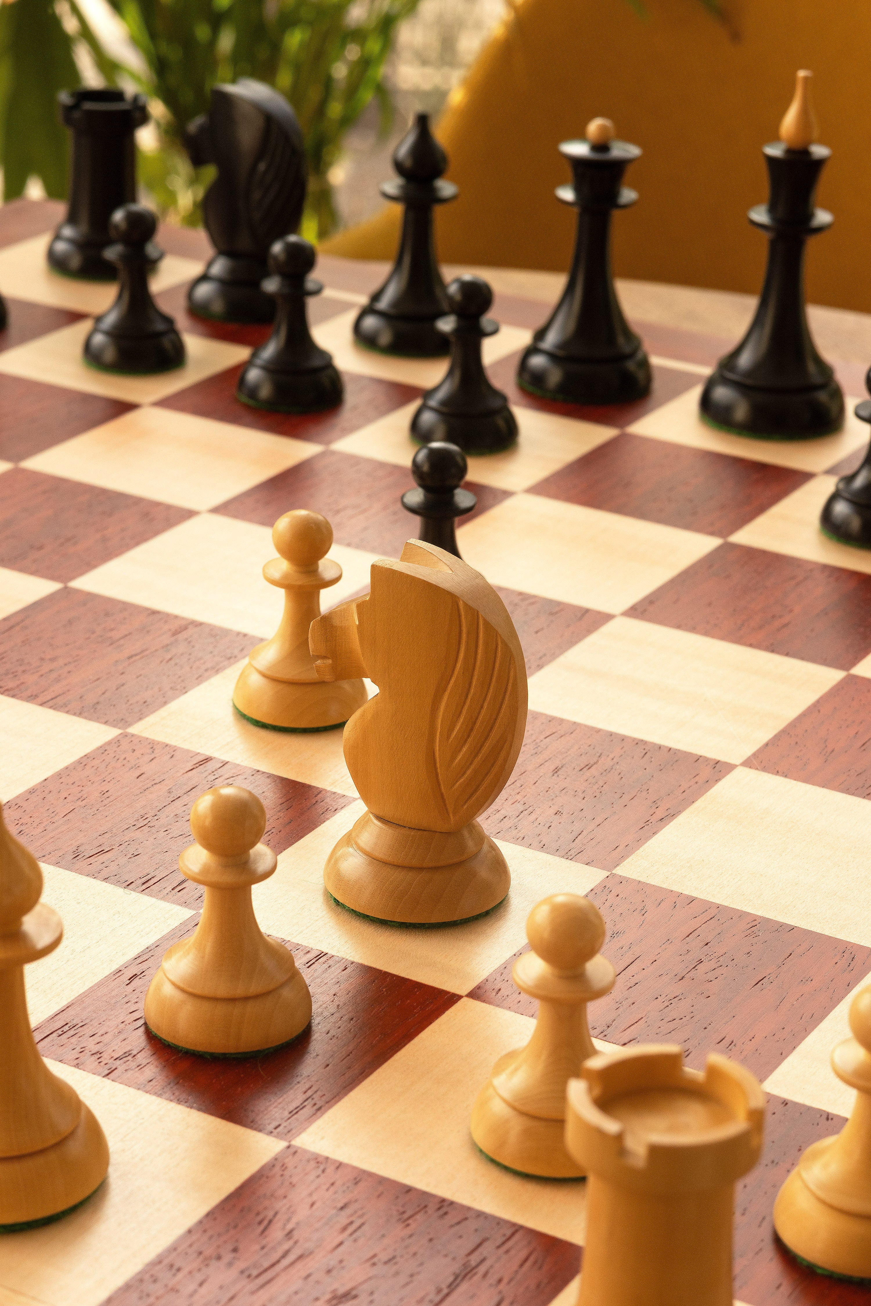 Queen's Gambit Schachfiguren 1957 Ebenholz Buchsbaum 4 Zoll - Queen's Gambit Schachfiguren 1957 Ebenholz Buchsbaum 4 Zoll