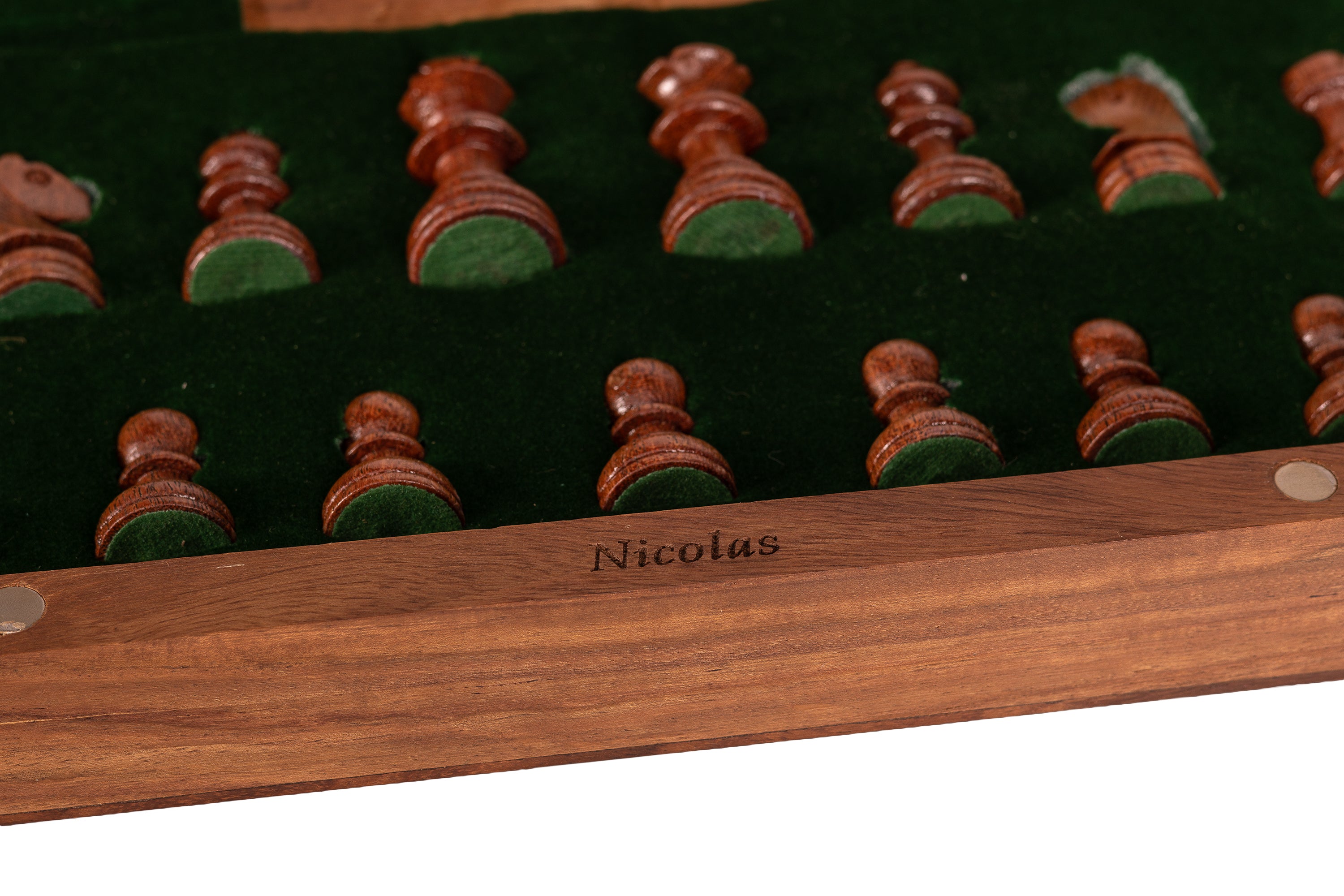 Schach-Gravur - Personalisierte Gravur für Schachspiel oder Schachkoffer - Schach-Gravur - Personalisierte Gravur für Schachspiel oder Schachkoffer