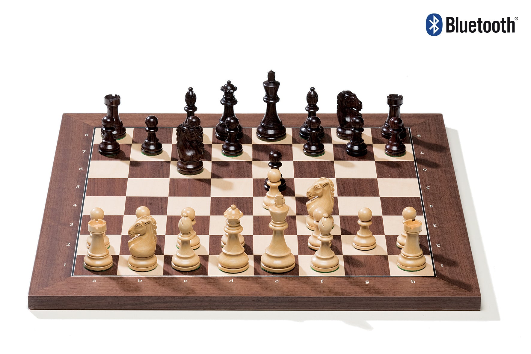 DGT_20e-Board_20Rosewood_20Royal_20with_20Bluetooth_20logo.jpg