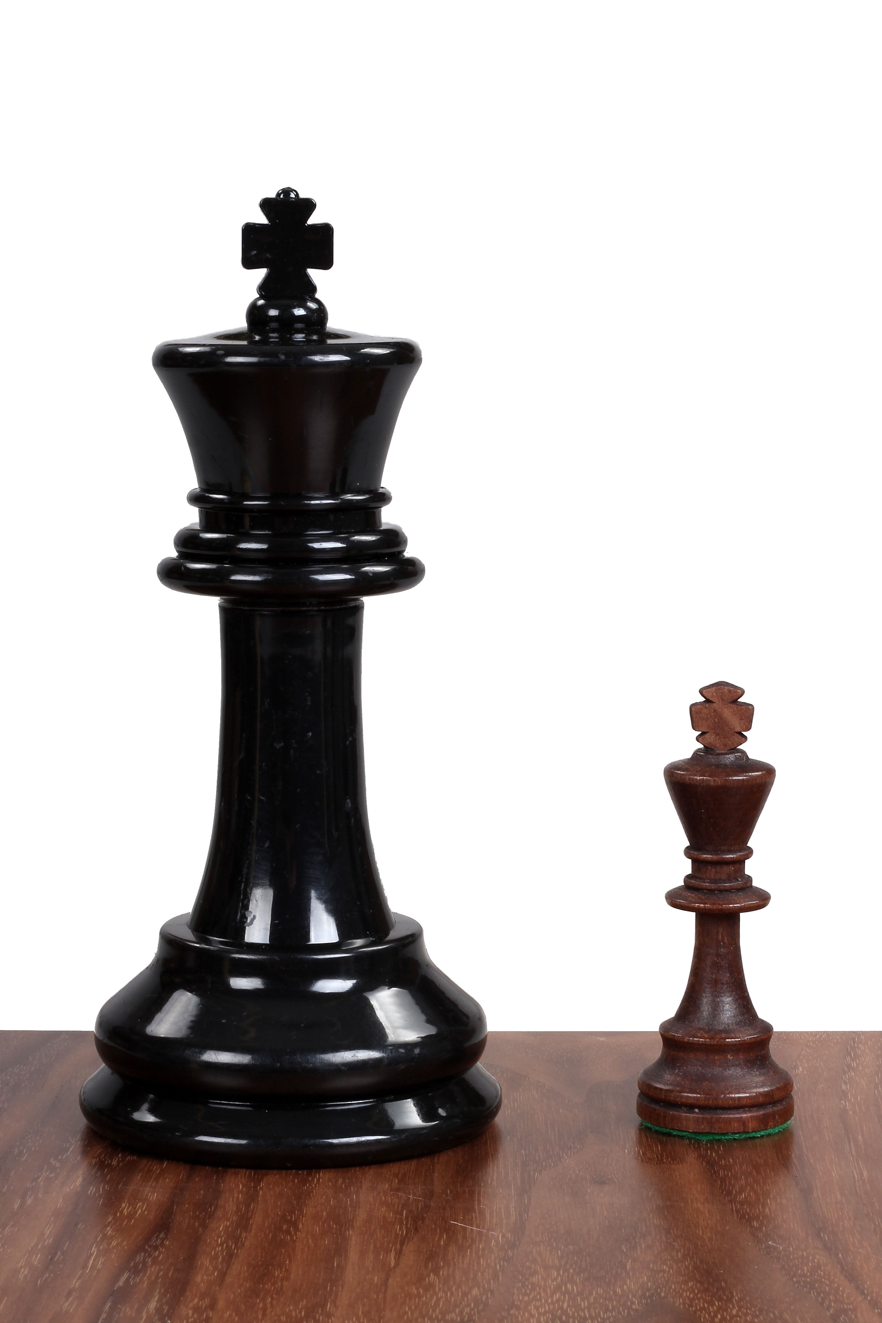 Kleines Schach- und Damespiel für draußen / Garten (König 20 cm) - Figuren + Schachfiguren + Schachbrett - Kleines Schach- und Damespiel für draußen / Garten (König 20 cm) - Figuren + Schachfiguren + Schachbrett