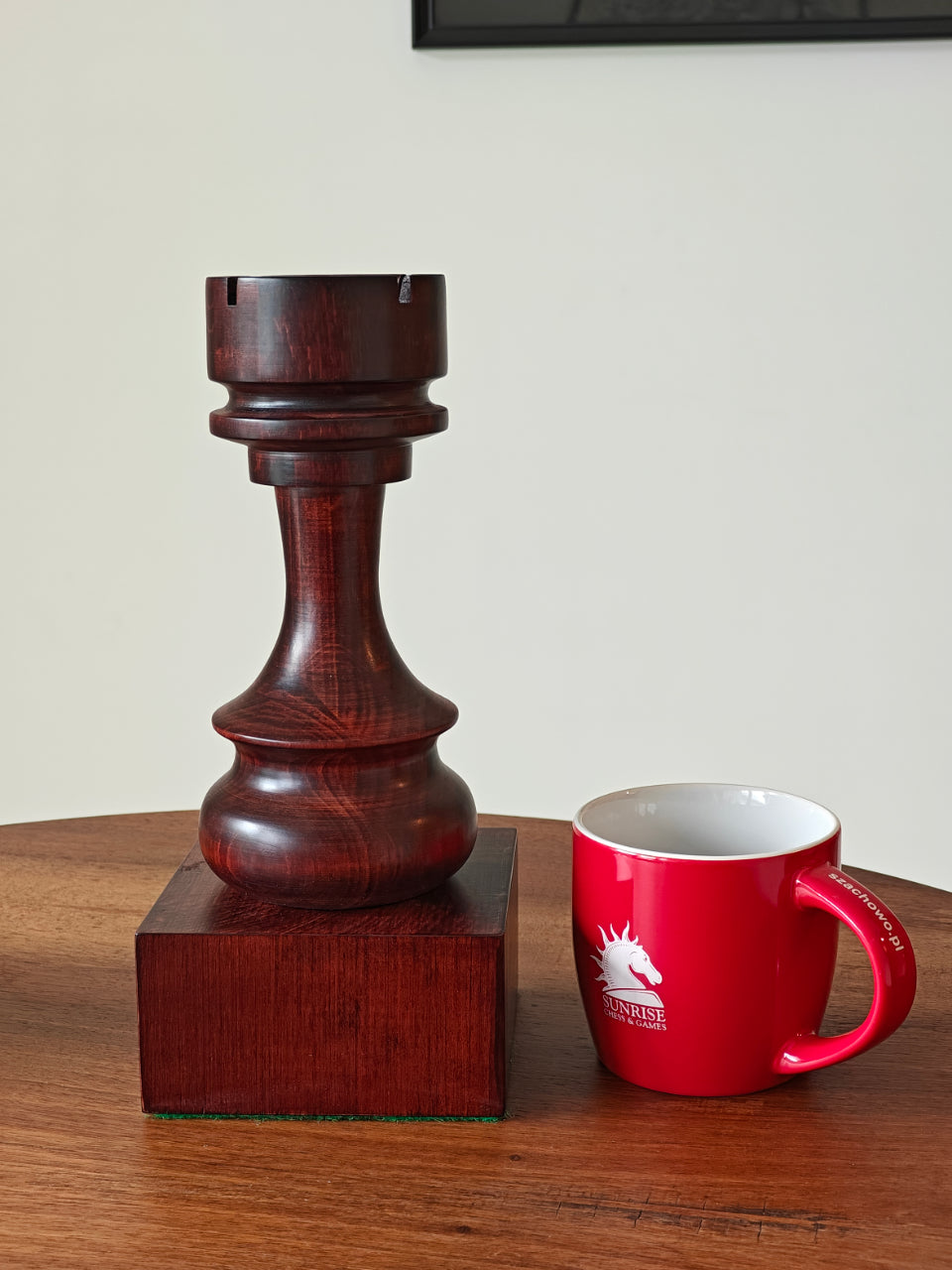 Schachbecher aus Holz - Black Tower - Schachbecher aus Holz - Black Tower