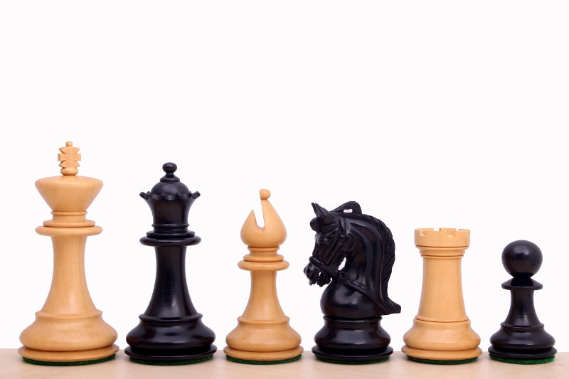 Korinthische 4'' Schachfiguren aus Ebenholz - Korinthische 4'' Schachfiguren aus Ebenholz