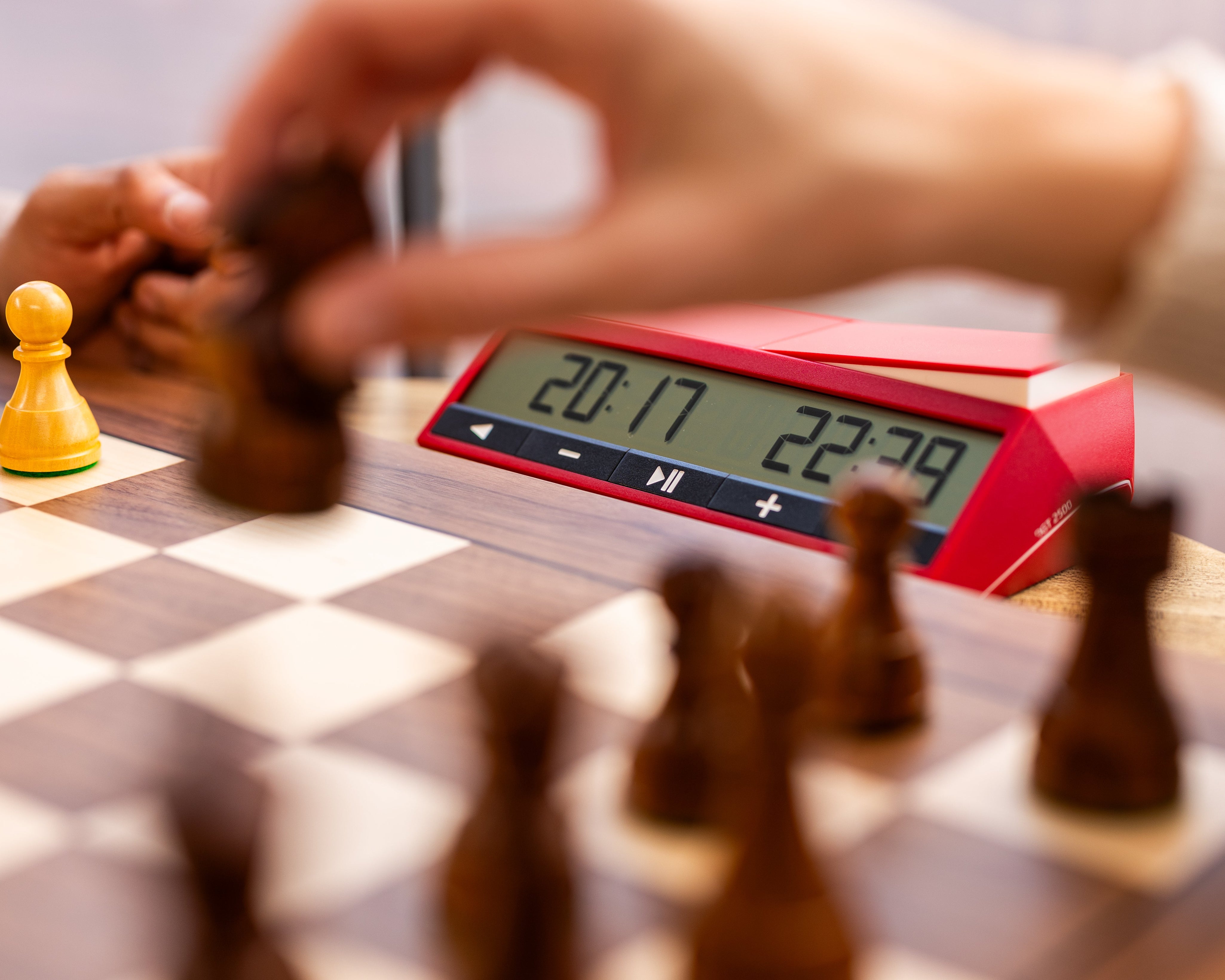zegar-szachowy-dgt-2500-chca07_52646a2b-70d4-42ae-a083-13b032255324.jpg